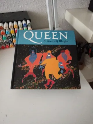 Queen A Kind Of Magic Libro