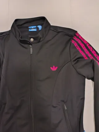 Chaqueta Adidas Negra y Rosa