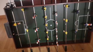 Futbolín de madera, medidas 110×60×87