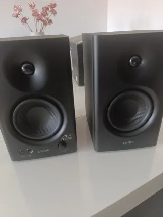 Altavoces Edifier MR4 Estudio Negro