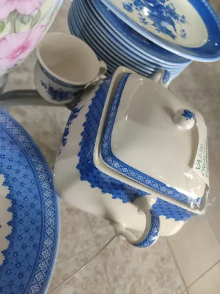 Vajilla Churchill Azul y Blanca