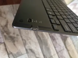 Teclado compacto negro