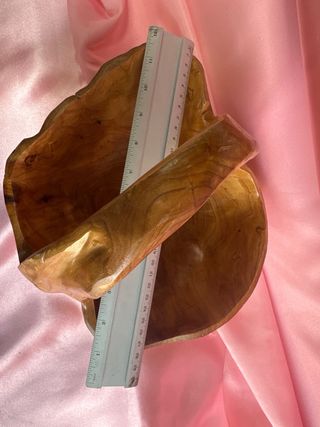 Cesto in legno d'ulivo artigianale