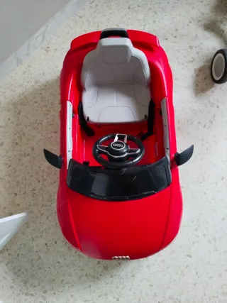 Coche Audi para niños
