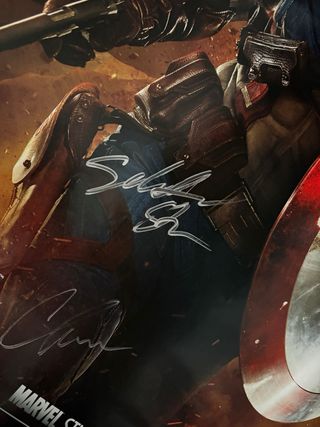 Póster Capitán América Firmado