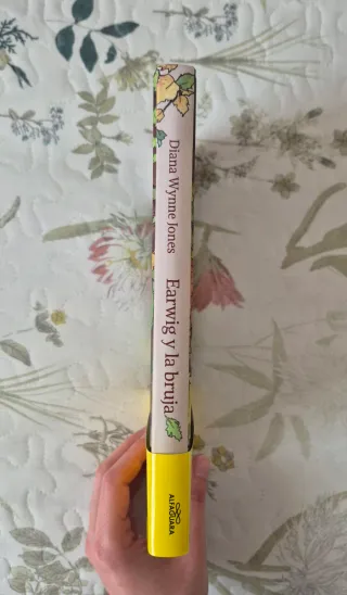 Earwig y la bruja / Earwig and the Witch (Alfag...