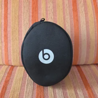Auriculares Beats Solo 3 Wireless Blancos + Funda