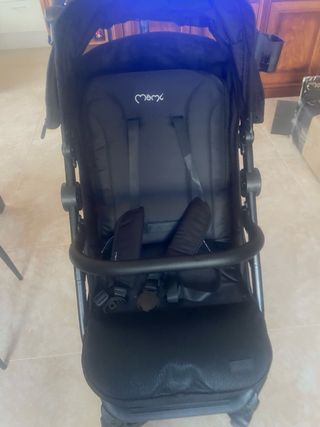Silla de paseo Momi Clara - Nueva sin estrenar