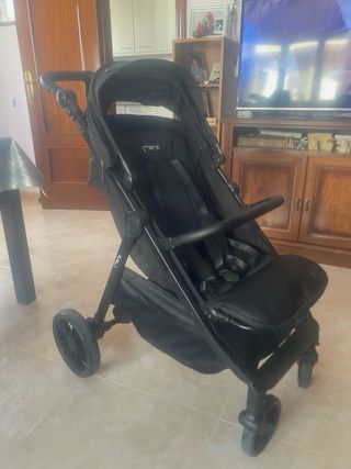 Silla de paseo Momi Clara - Nueva sin estrenar