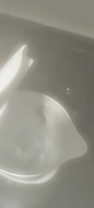 Hervidor eléctrico blanco