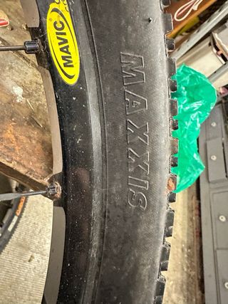 Ruedas Mavic Crosstrail 26