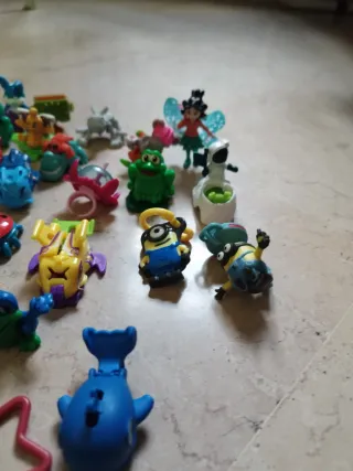 58 Sorprese Kinder - Giocattoli assortiti