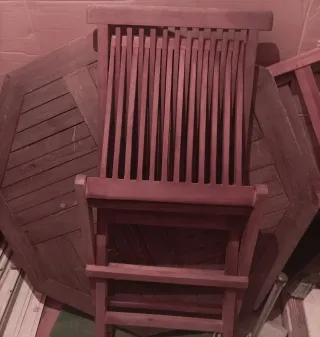 Mesa y 4 sillas de jardín de madera teca