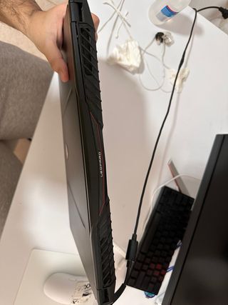 Portátil MSI GP75 i7-9750h RTX 2060 6GB