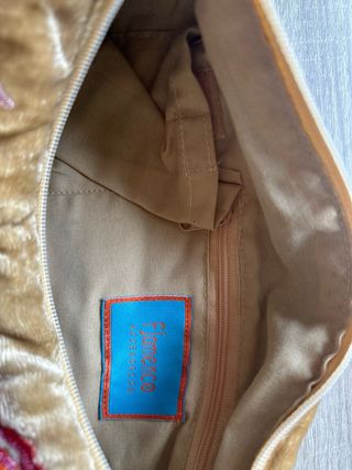 Bolso Flamenco Terciopelo Beige Flores Bordadas