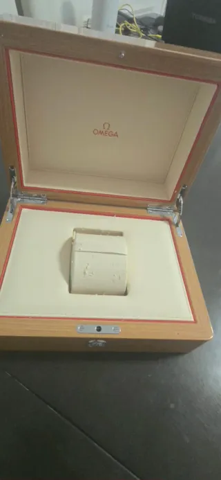 Caja Reloj Omega Marrón