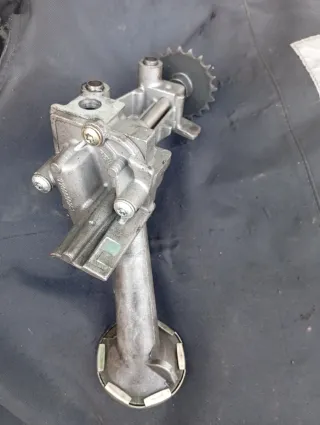 Bomba de Aceite Kangoo