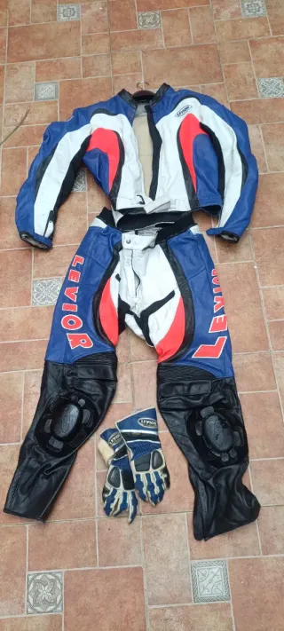 Traje de moto Levior 2 piezas cuero