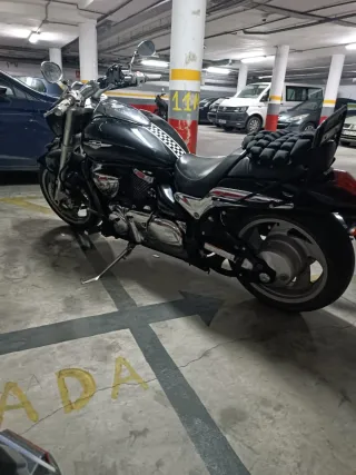 Suzuki Intruder M1500 Negra 47000km