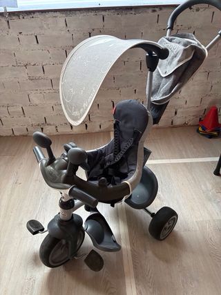 Triciclo Smoby con capota y manillar