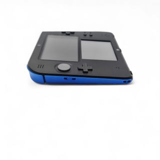 CONSOLA NINTENDO 2DS + CARGADOR *LAPIZ GENERICO*