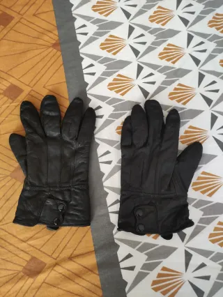 Guantes de Piel Negros