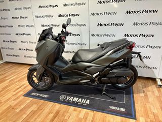 Yamaha X Max 125