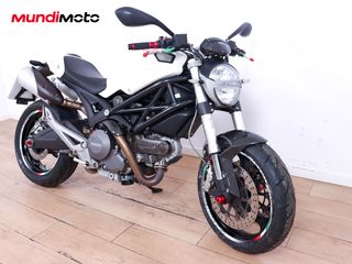 DUCATI MONSTER 696 PLUS ART