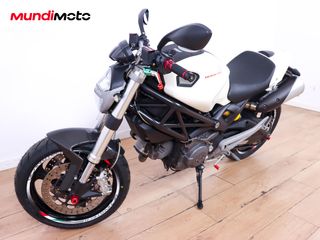 DUCATI MONSTER 696 PLUS ART