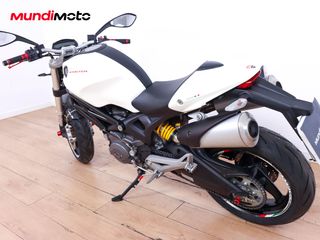 DUCATI MONSTER 696 PLUS ART