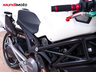 DUCATI MONSTER 696 PLUS ART