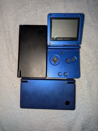 Pack 2 Nintendo dsi + 1 gameboy advance