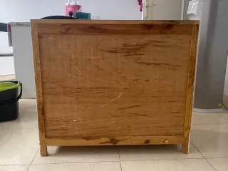 2 Muebles de Madera Marrón y Blanco