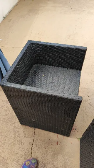 Mesa de exterior ratán y cristal