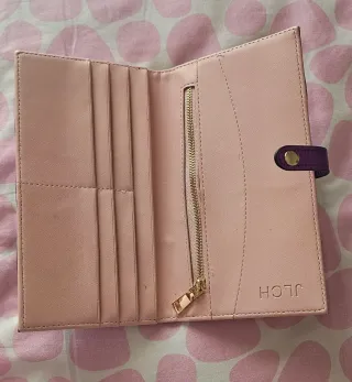 Cartera grande con diseño de rayas