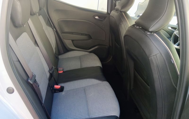 Renault Clio 2025, foto 9