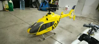 Helicóptero RC Hirobo EC 135 GLOW 0S 91 700. Mm