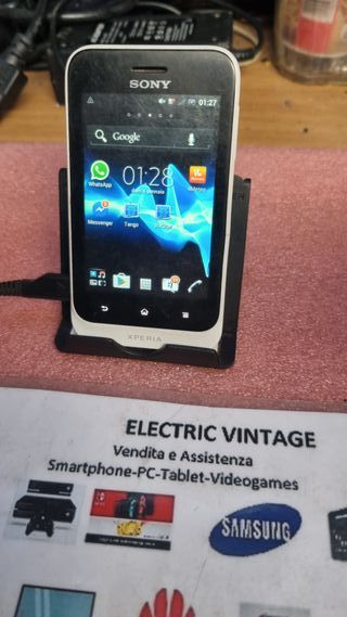 0008NN-smartphone Sony xperia Tipo ST21i