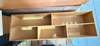 Estantería de pared de madera