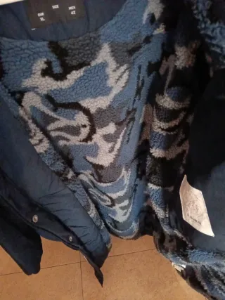 Abrigo Pull&Bear Azul Talla XL