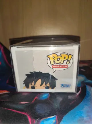 Funko Pop! One Piece 1273 Red Hawk Luffy chase