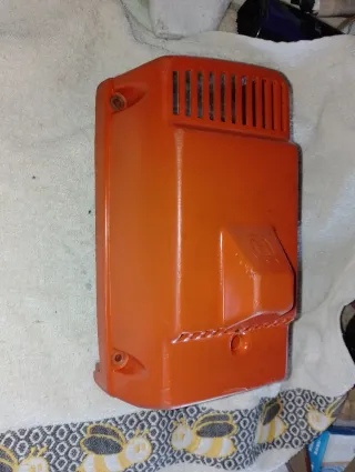 Tapa carter Husqvarna 245 R