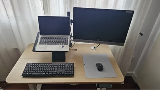 Mesa escritorio elevable 100x60 + soporte