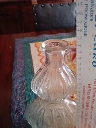 Bottiglia vintage in vetro da collezione