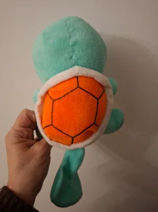 Peluches Pikachu y Squirtle Pokémon