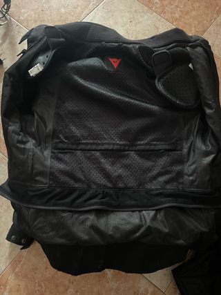 Chaqueta y guantes Dainese moto talla S