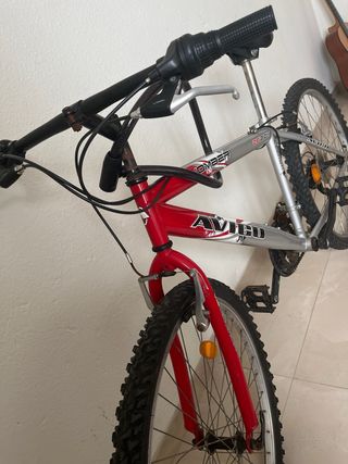 Bicicleta Vici Komber 26 Plata/Roja