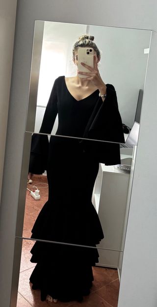 Traje Flamenca Negro Volantes