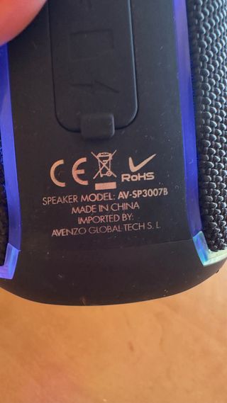 Altavoz Avenzo AV-SP30078 Bluetooth LED