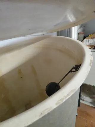 Bidón agua fibra vidrio y poliéster